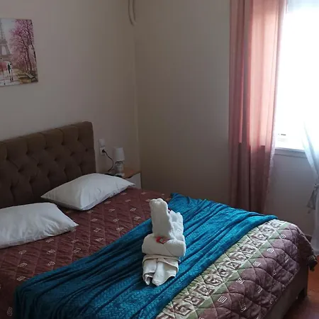 Villa Chalkis * Chalkís